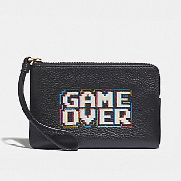 🔥NWT Coach Game Over Wristlet